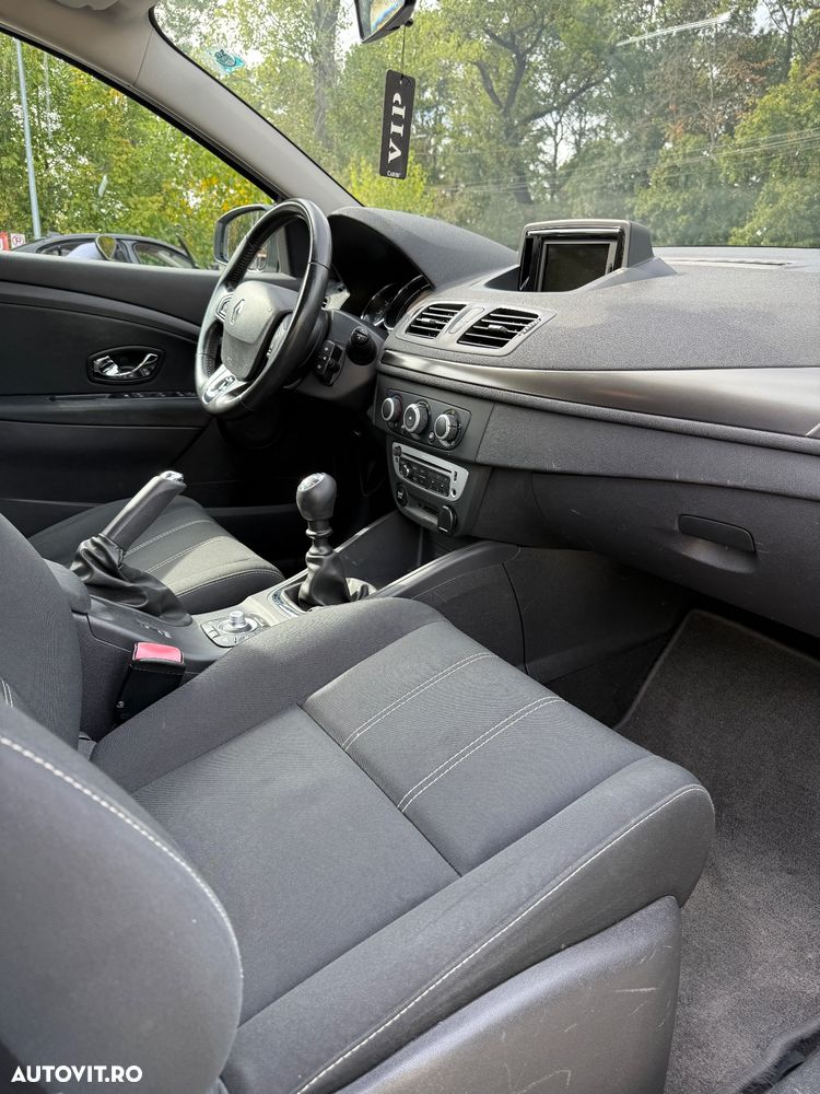 Renault Megane 1.5 dCi Dynamique - 11