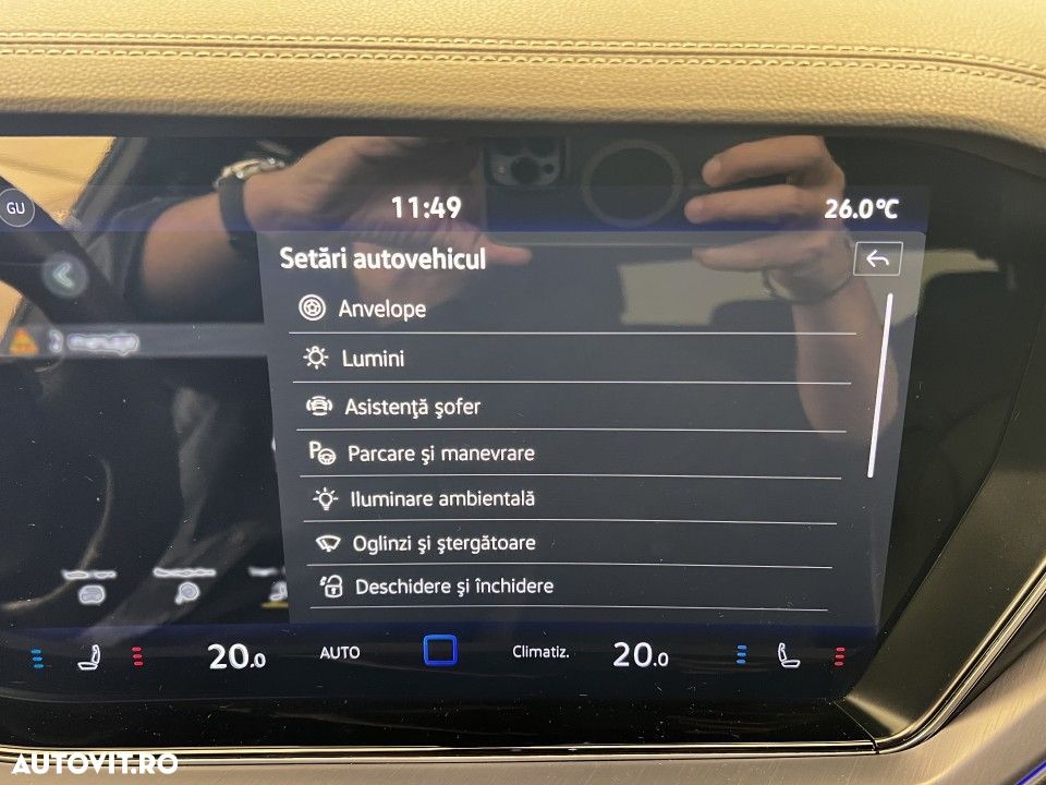 Volkswagen Touareg - 27