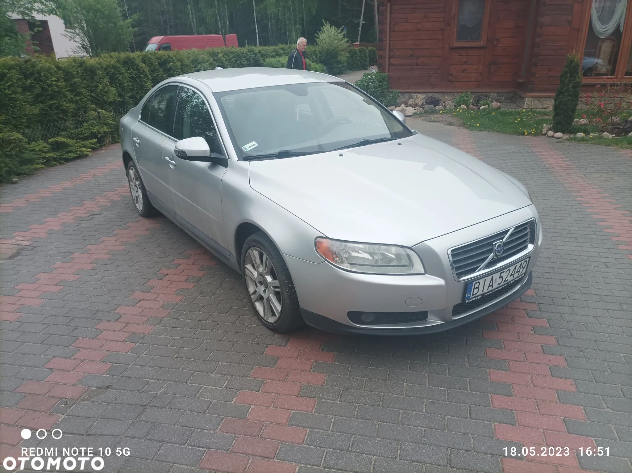 Volvo S80 2.4D Momentum - 1