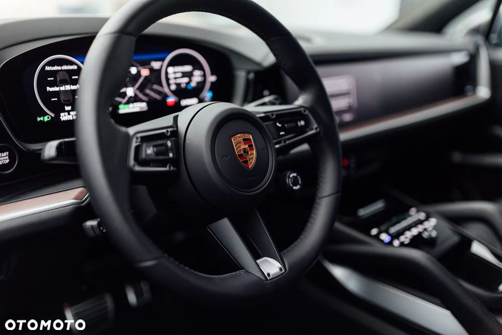 Porsche Cayenne S E-Hybrid PHEV - 26