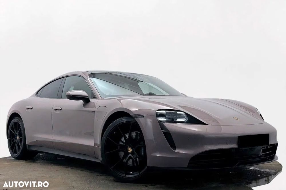 PORSCHE Taycan 2021