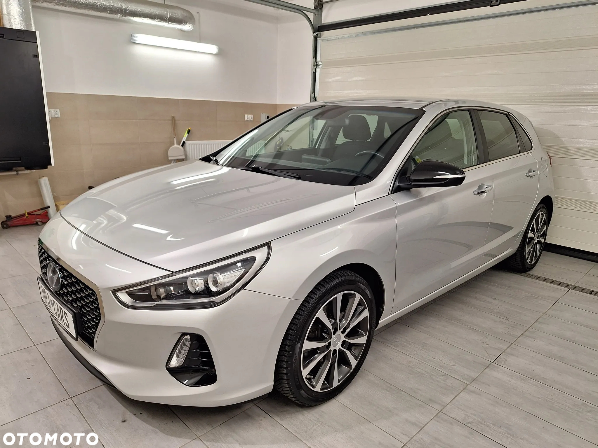 Hyundai i30 1.4 T-GDI Premiere Luxury - 5