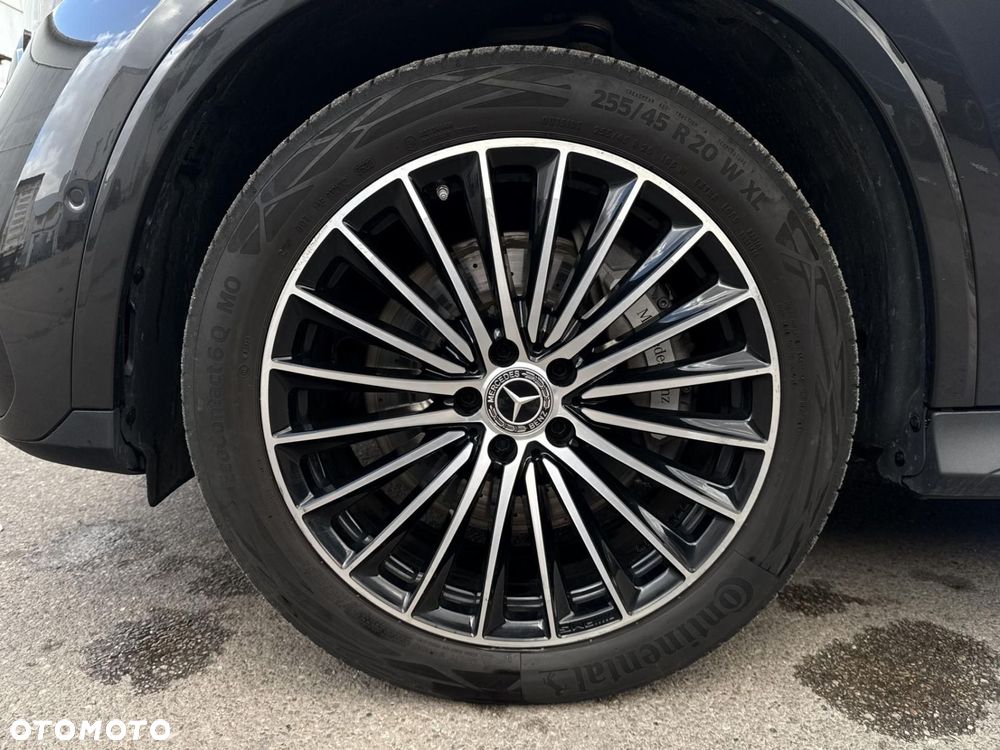 Mercedes-Benz GLC - 19