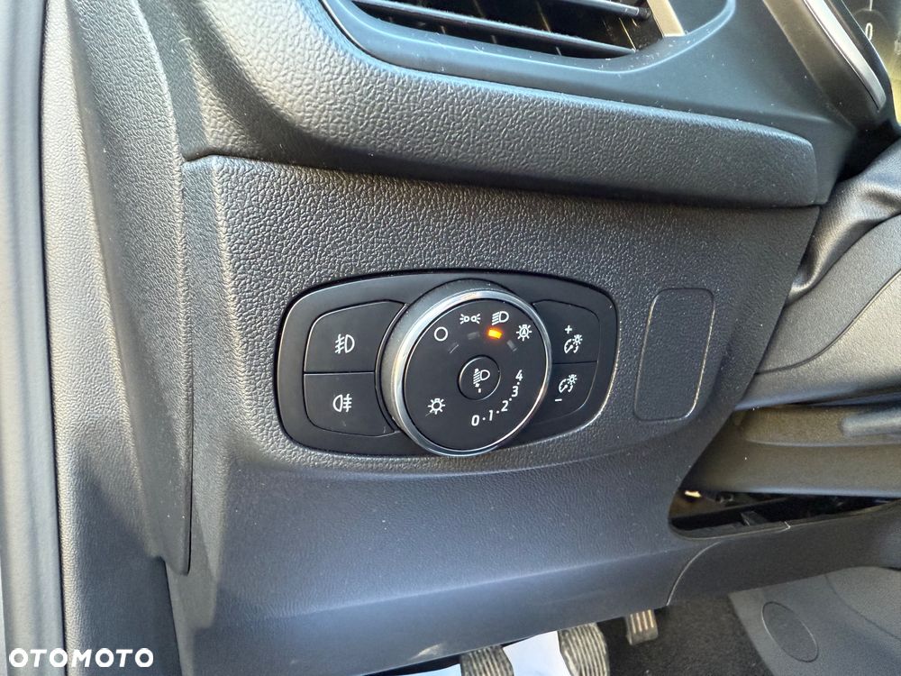 Ford Focus 1.0 EcoBoost Hybrid COOL&CONNECT - 30