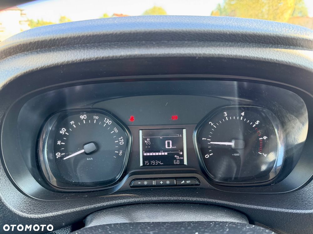 Toyota Proace - 32