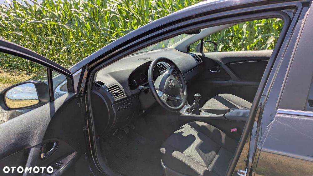 Toyota Avensis 2.0 D-4D Sol plus - 3