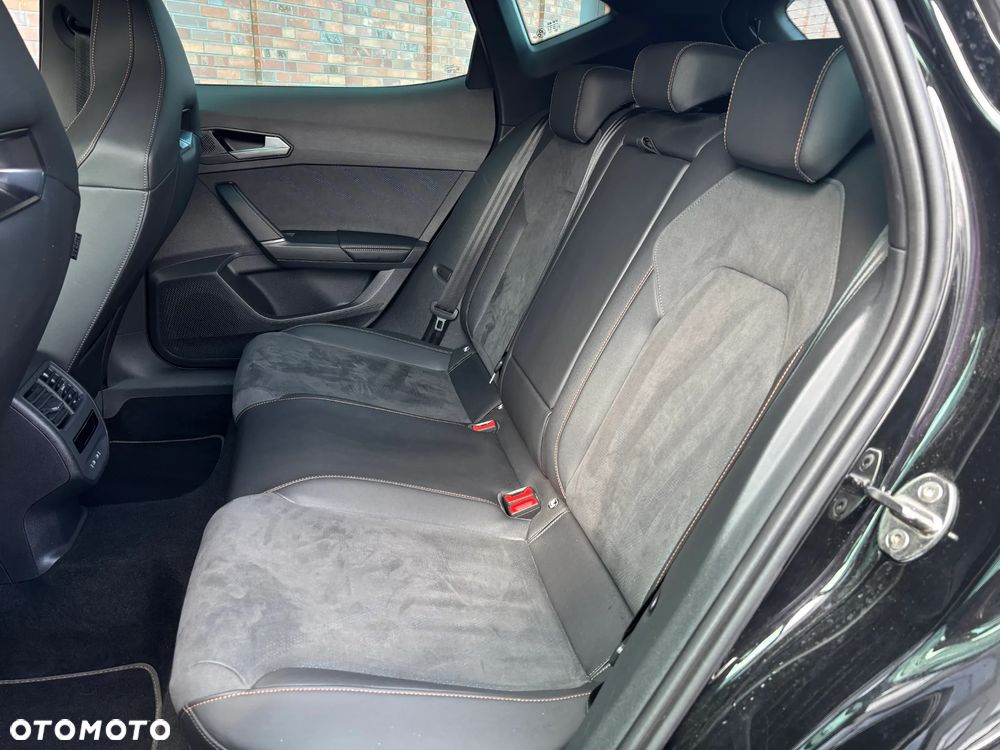 Cupra Formentor 1.5 eTSI mHEV DSG - 12
