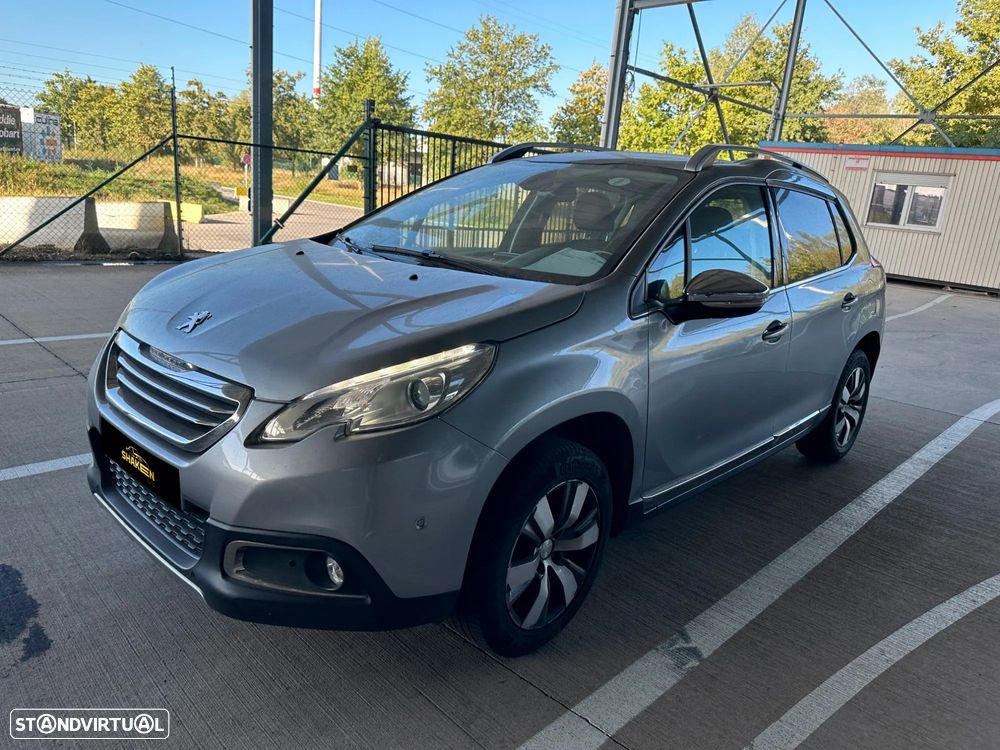 Peugeot 2008 1.2 PureTech Allure - 1