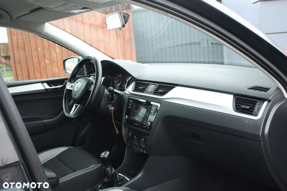 Skoda RAPID 1.0 TSI Cool Edition - 19