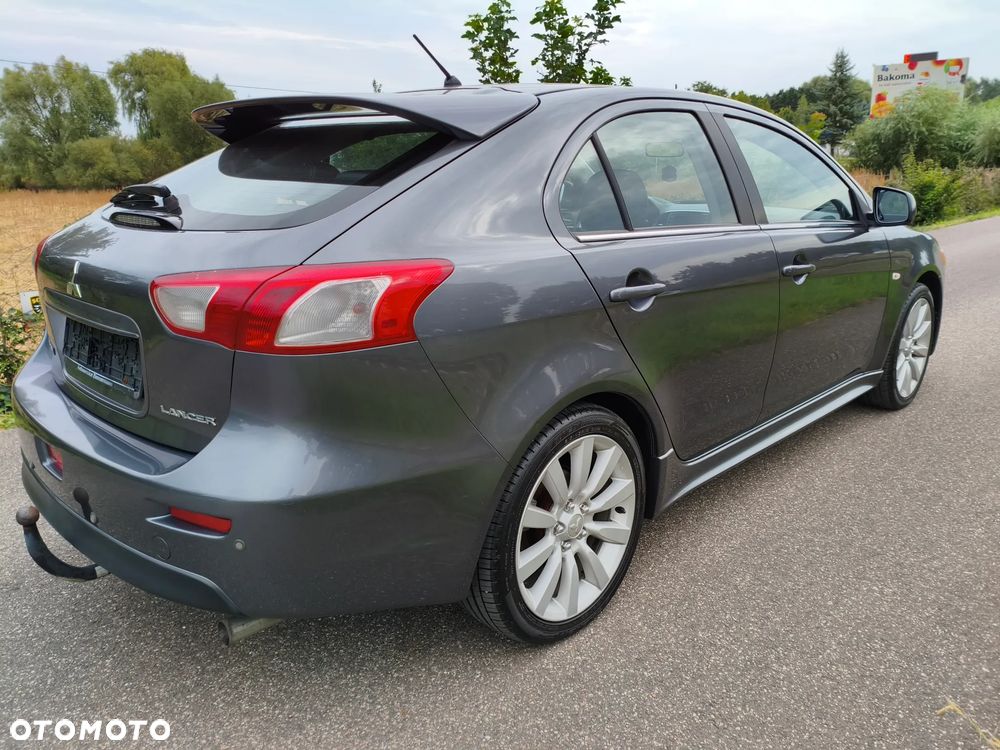 Mitsubishi Lancer 1.8 Instyle NAVI - 12