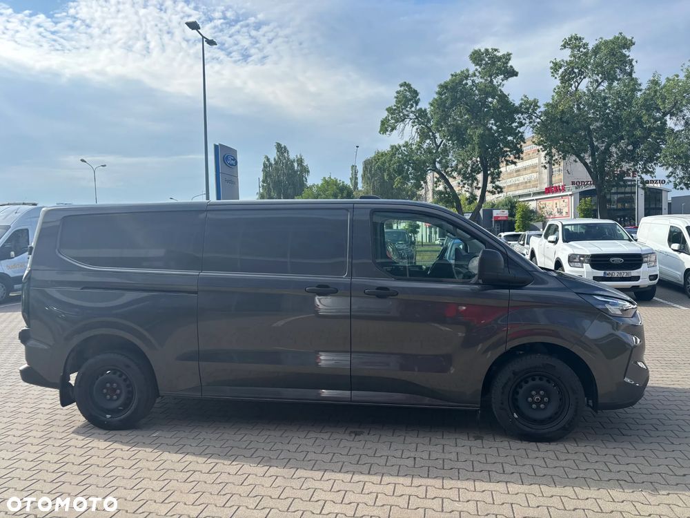 Ford Transit Custom - 10