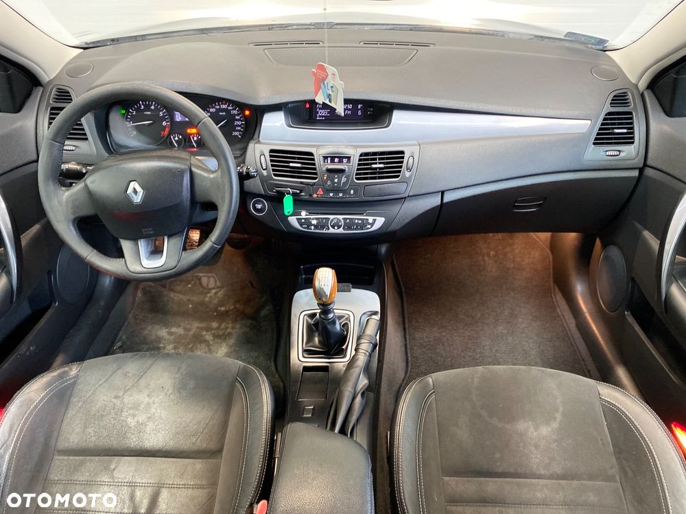 Renault Laguna 2.0 Authentique - 9