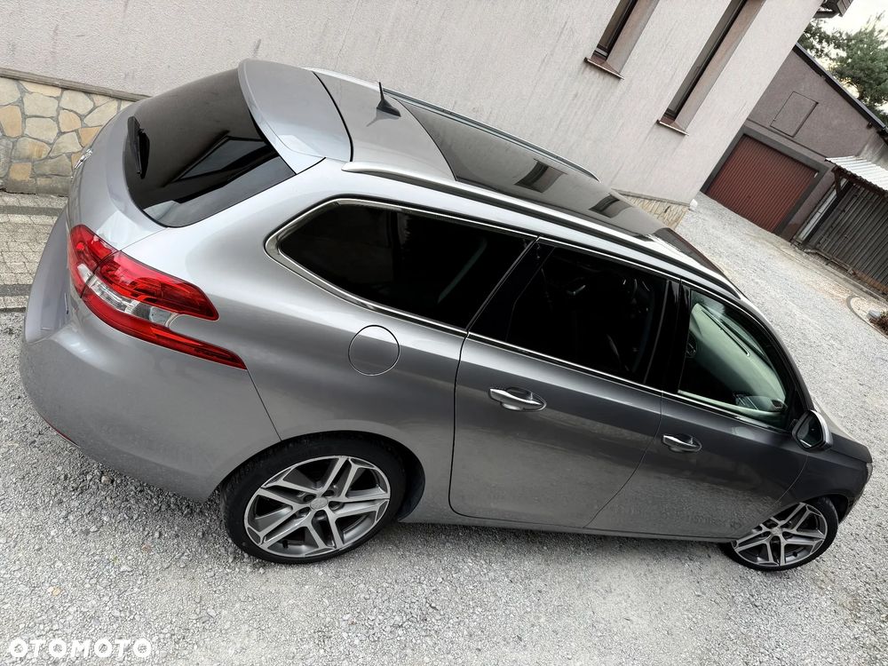 Peugeot 308 - 4