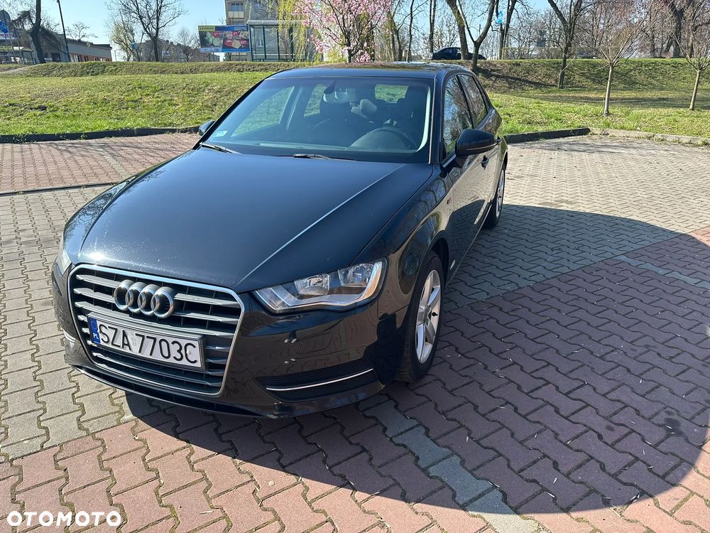 Audi A3 Sportback 1.6 TDI Attraction - 14