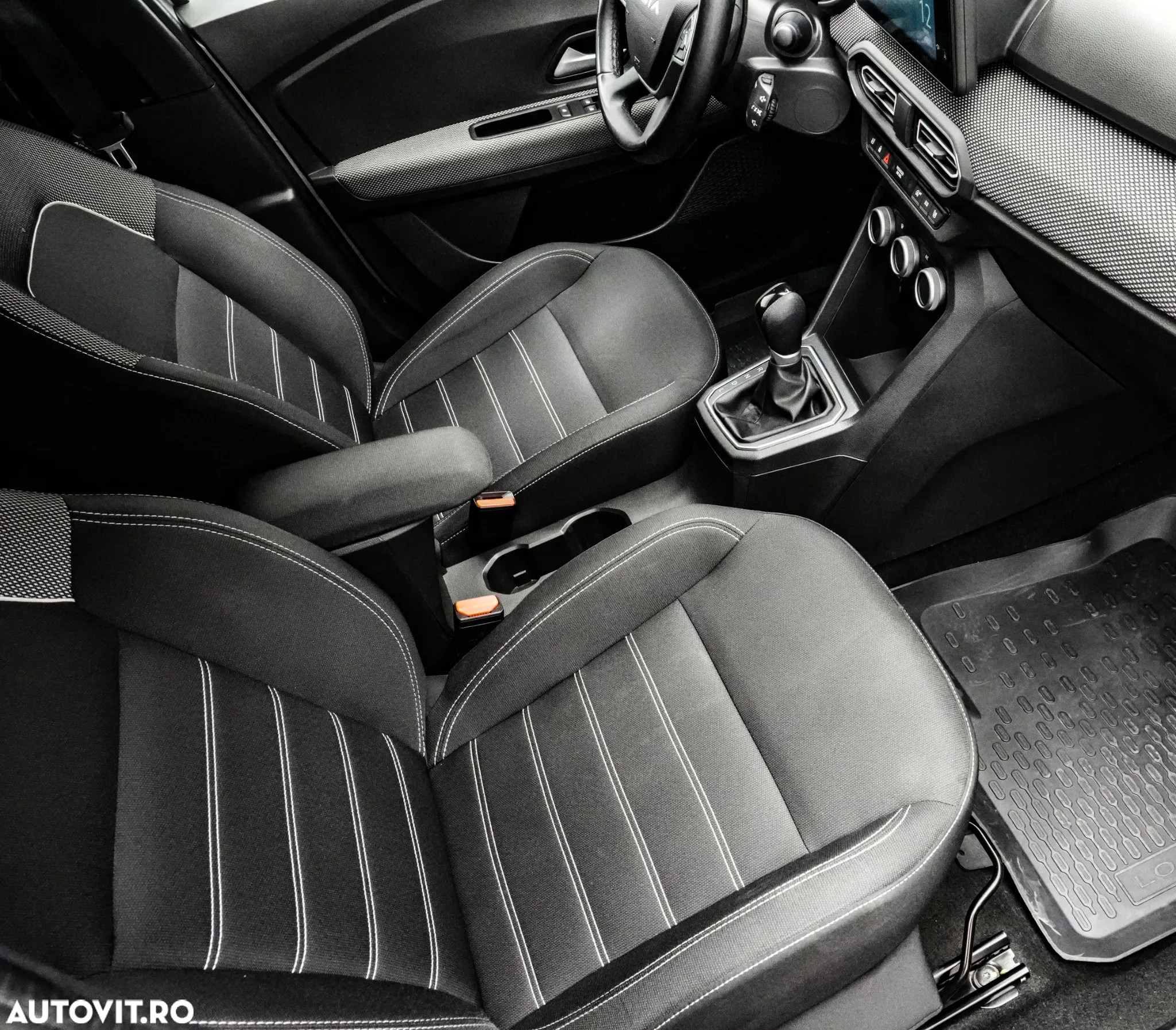 Dacia Logan TCe 90 CVT Prestige - 10
