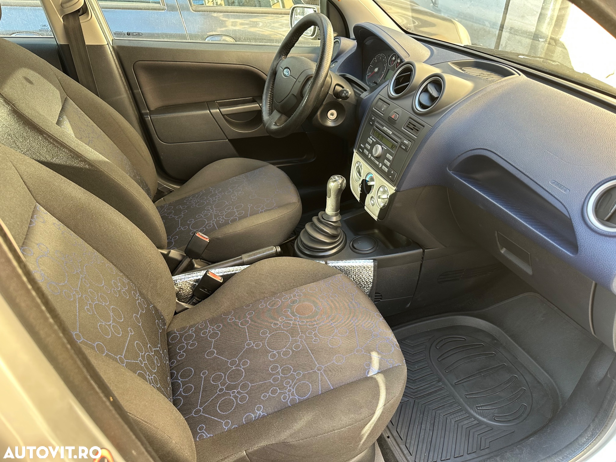 Ford Fiesta - 5