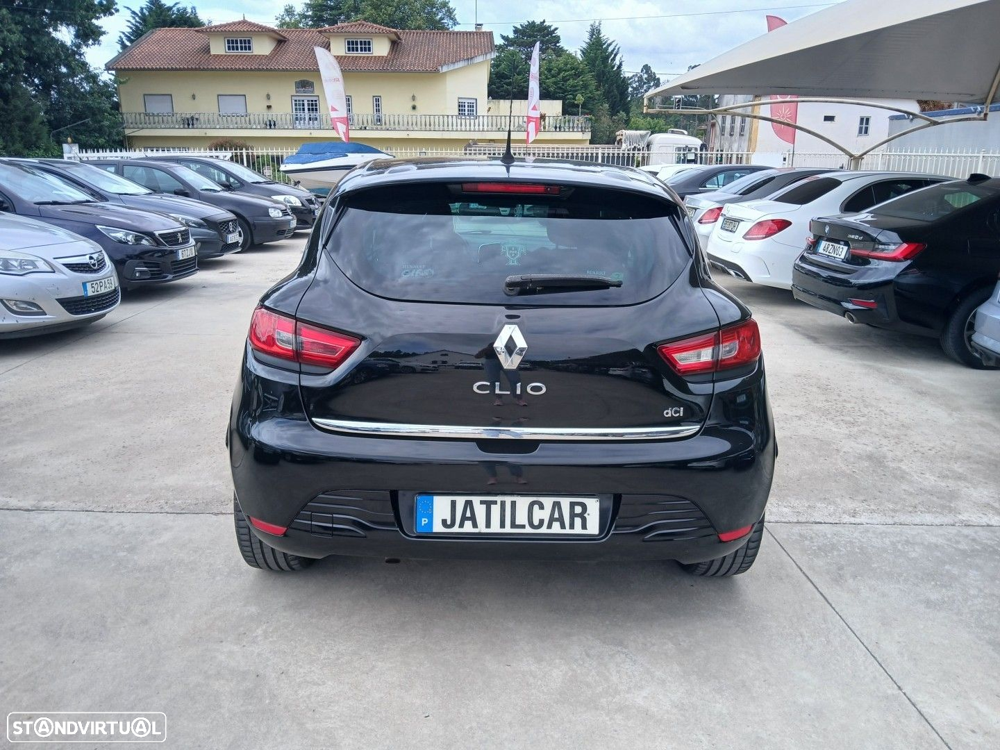 Renault Clio - 7