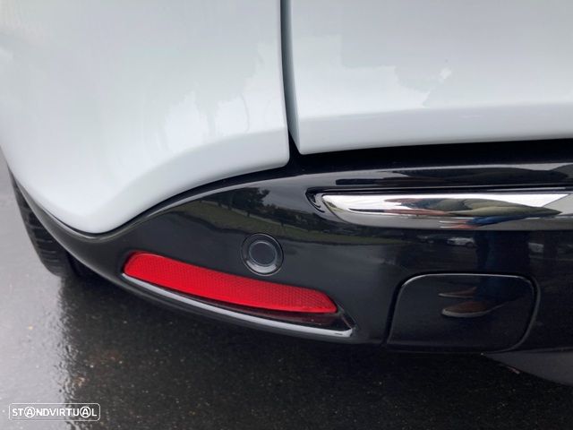 Renault Clio Sport Tourer TCe 90 Limited - 8