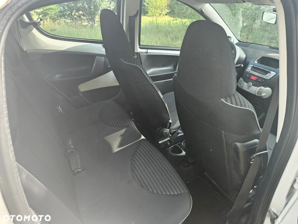Peugeot 107 1.0 Trendy - 6