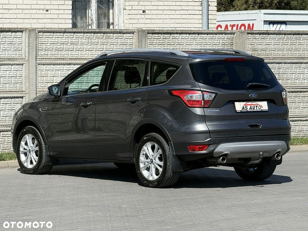 Ford Kuga - 35