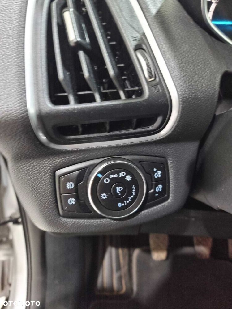 Ford B-MAX - 23