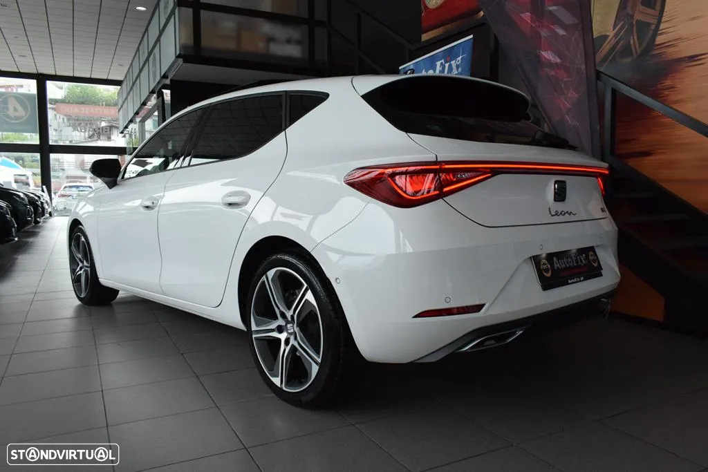 SEAT Leon 2.0 TDI FR DSG - 4