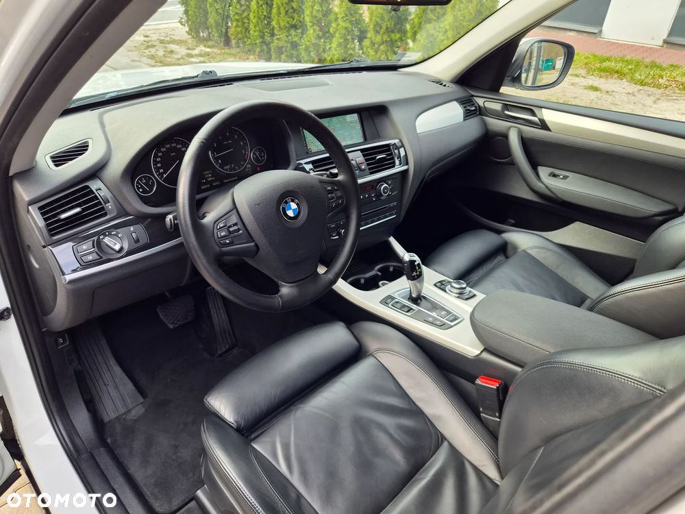 BMW X3 xDrive20i - 8