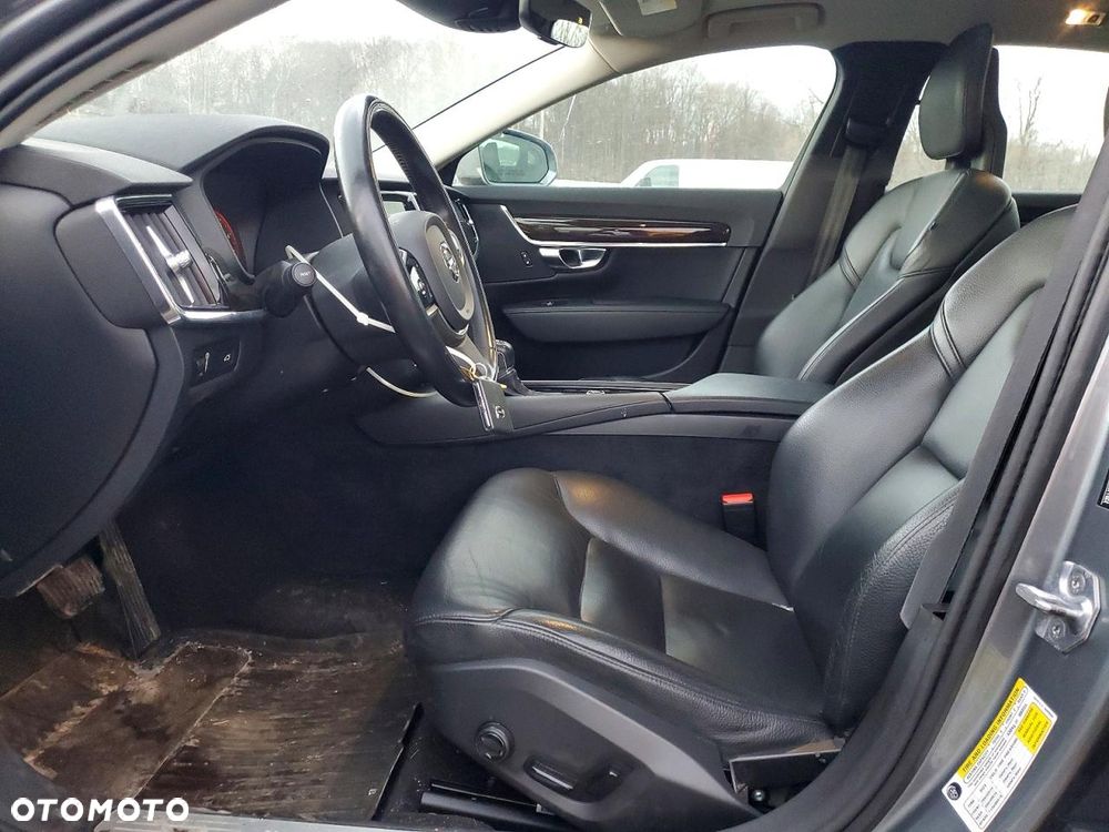 Volvo S90 T6 AWD Geartronic Momentum - 8