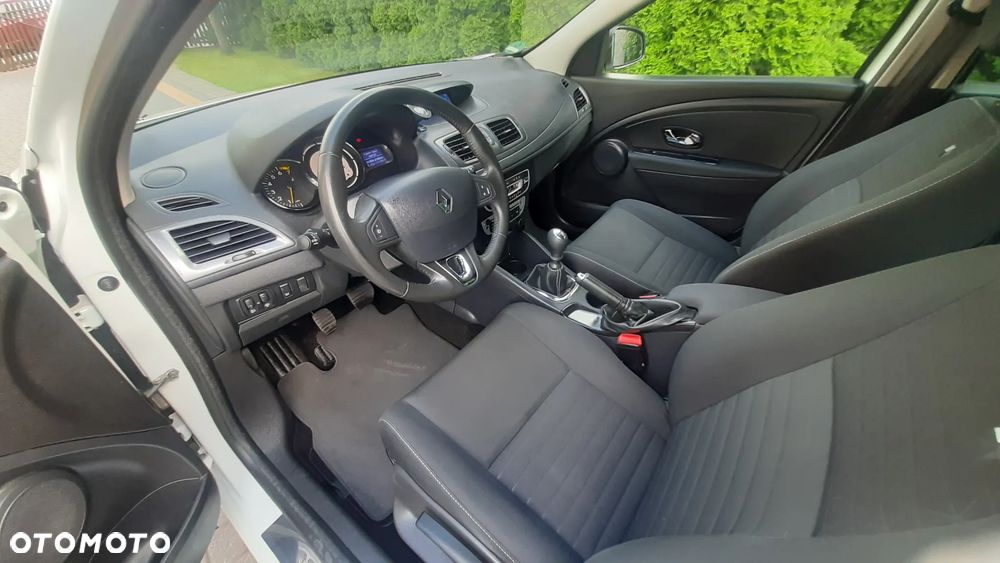 Renault Megane 1.6 16V 110 LIMITED - 23