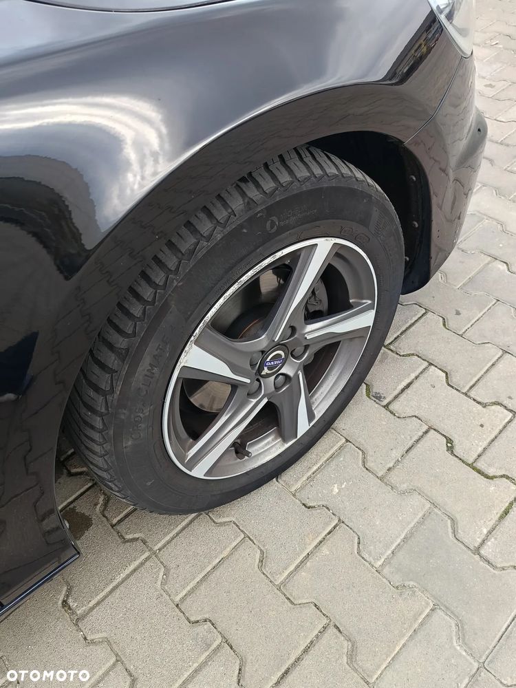 Volvo V40 - 19