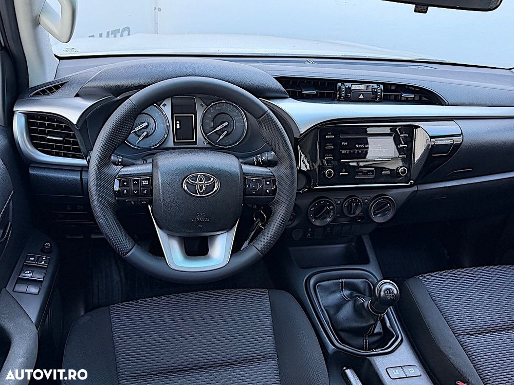 Toyota Hilux - 9