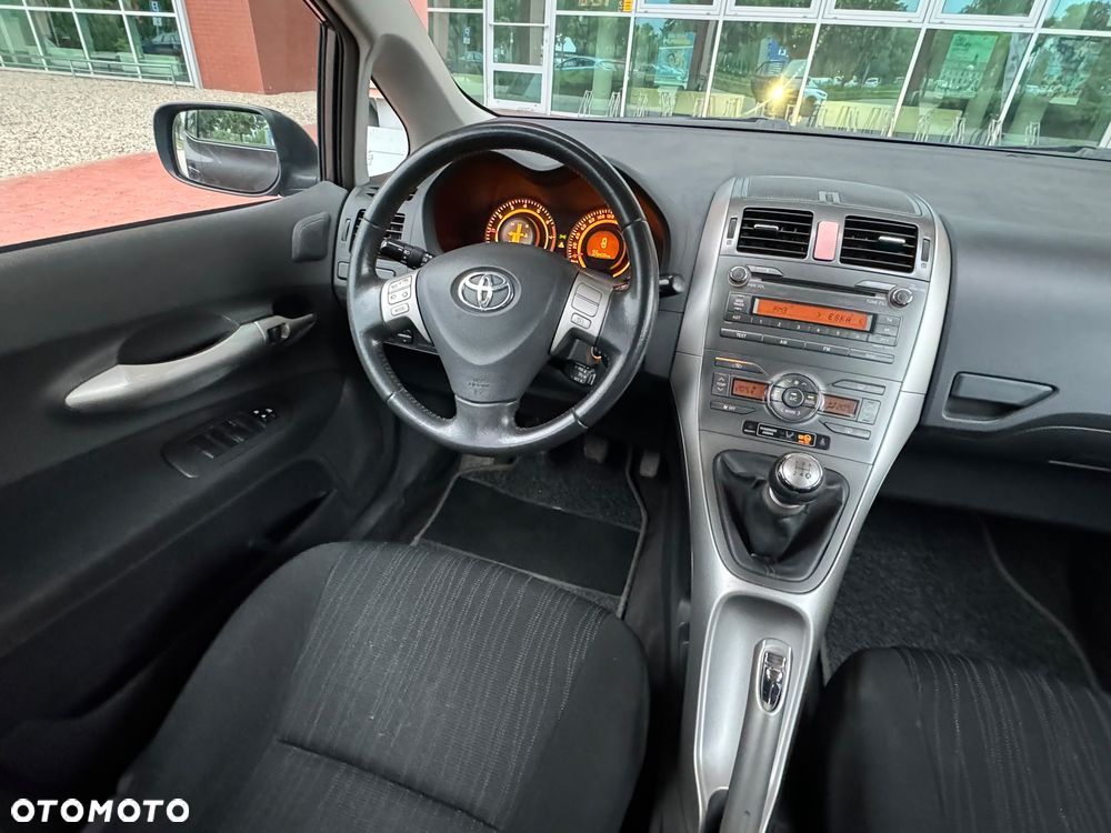 Toyota Auris 1.6 VVT-i Sol - 7