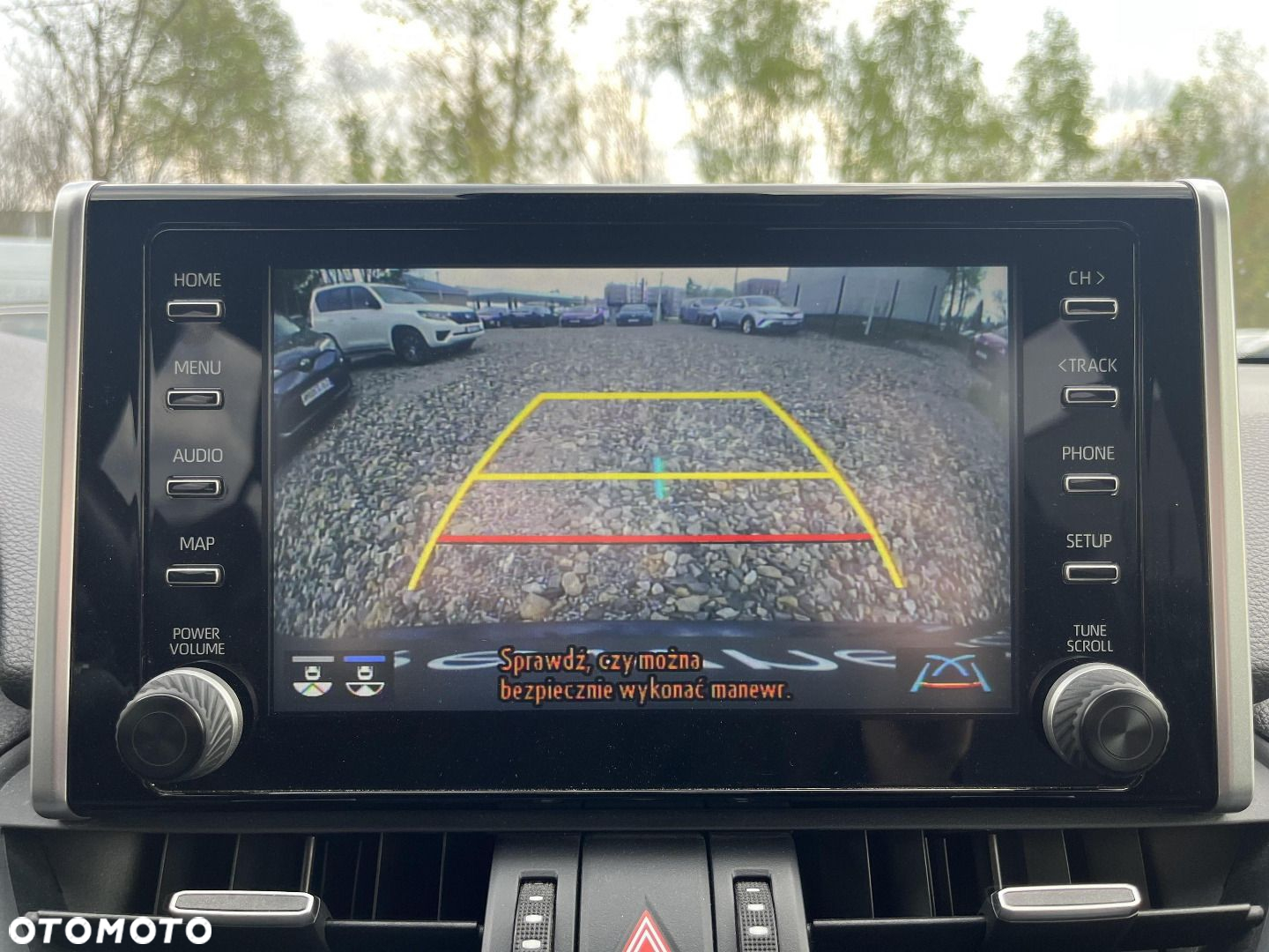 Toyota RAV4 - 12