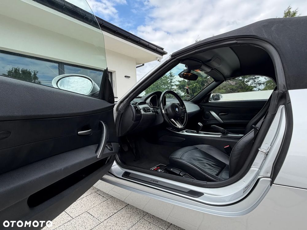 BMW Z4 2.5si - 5