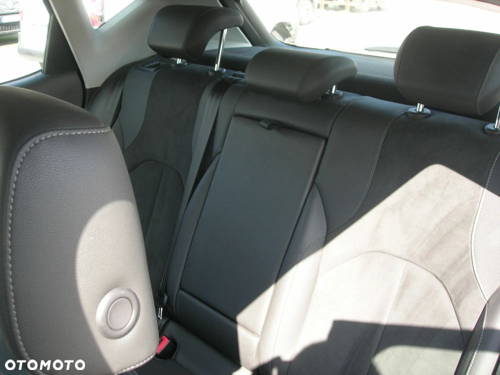 Seat Leon 1.6 TDI DSG Xcellence - 18