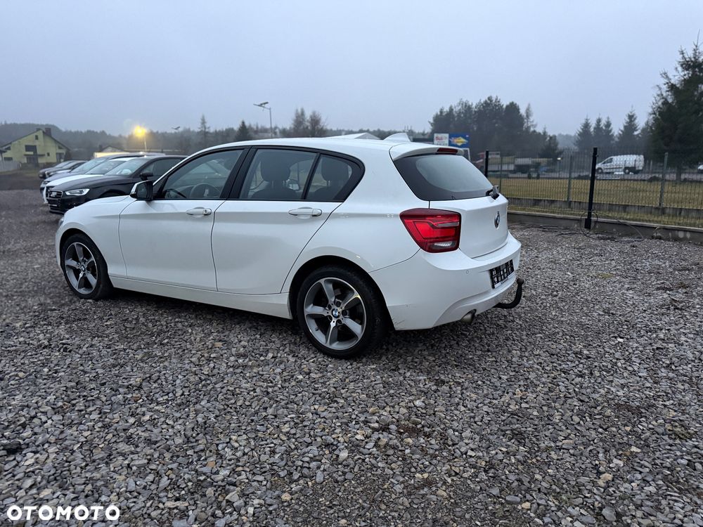 BMW Seria 1 116i - 4