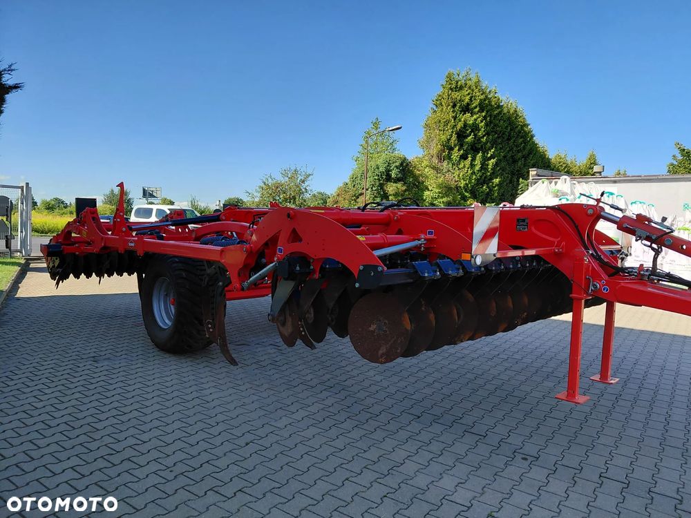 Kuhn Performer 4000 - 8