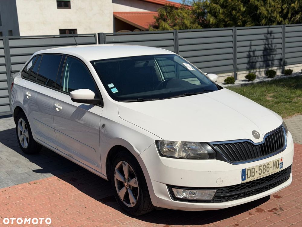 Skoda RAPID 1.6 TDI DSG Active - 3