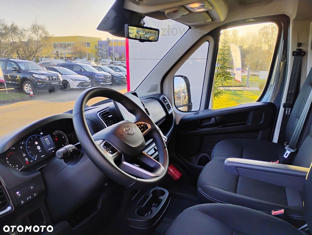 Toyota PROACE MAX - 8