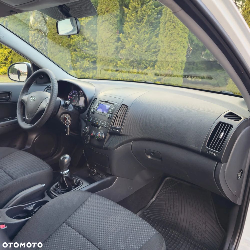 Hyundai i30 1.4 Blue Classic - 28
