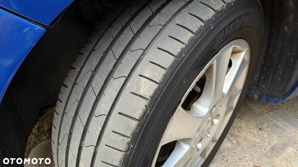 Renault Clio 1.2 16V 75 Dynamique - 18