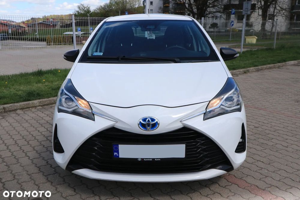 Toyota Yaris Hybrid 100 Active EU6 - 3
