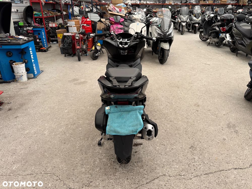 Honda PCX - 6