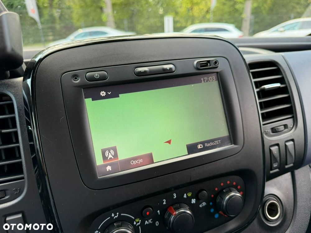 Opel Vivaro - 19