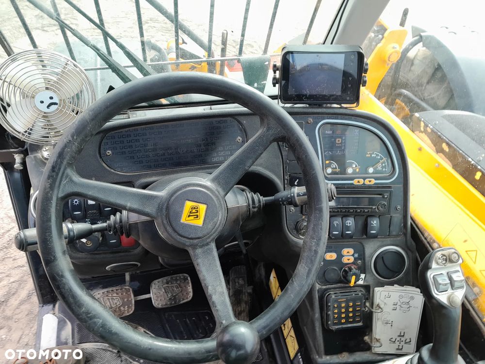 JCB 540-170 2016R - 17