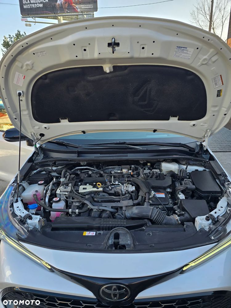 Toyota Corolla 2.0 Hybrid GR Sport - 6