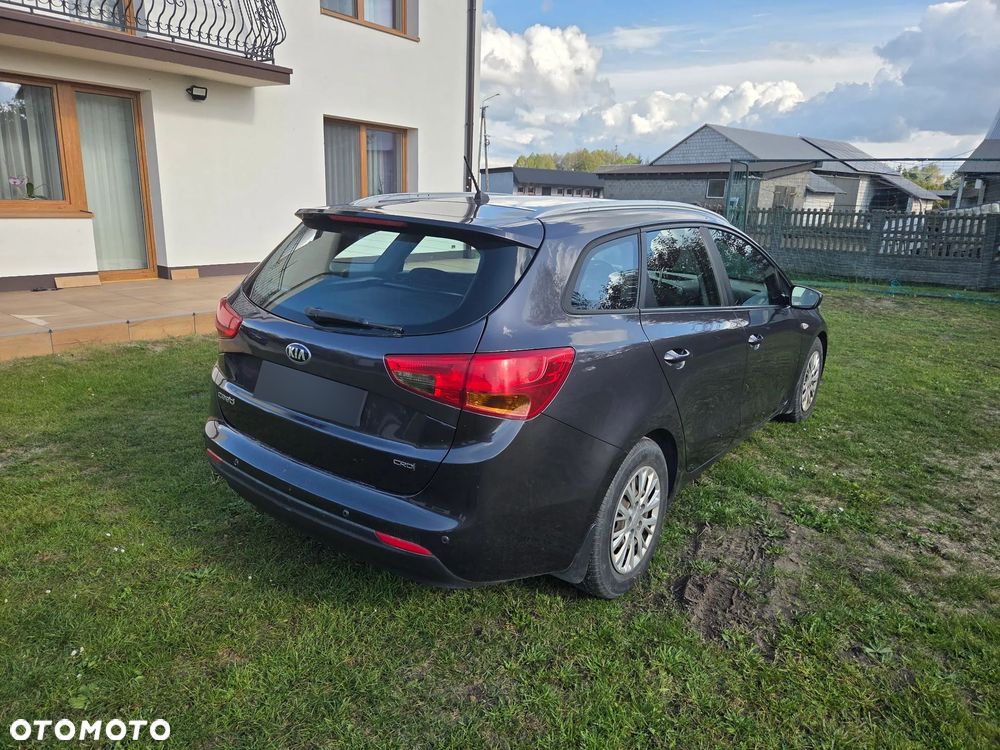 Kia Ceed - 5