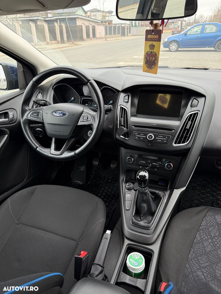 Ford Focus 1.0 EcoBoost Trend - 6