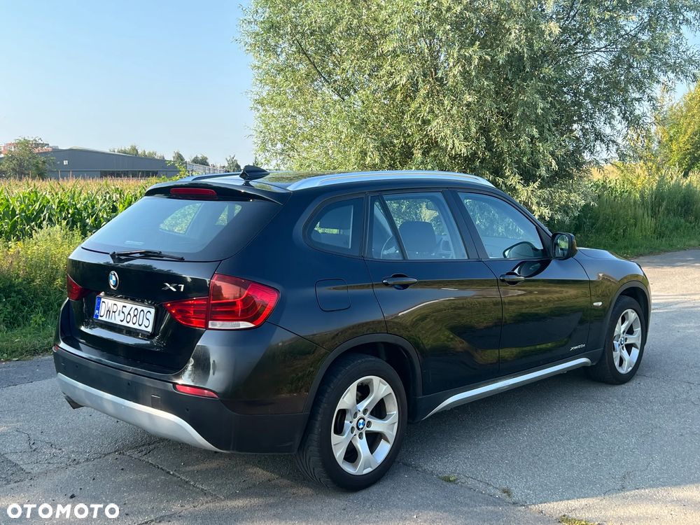BMW X1 xDrive20d - 10