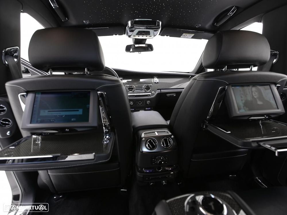 Rolls Royce Ghost Black Badge - 12